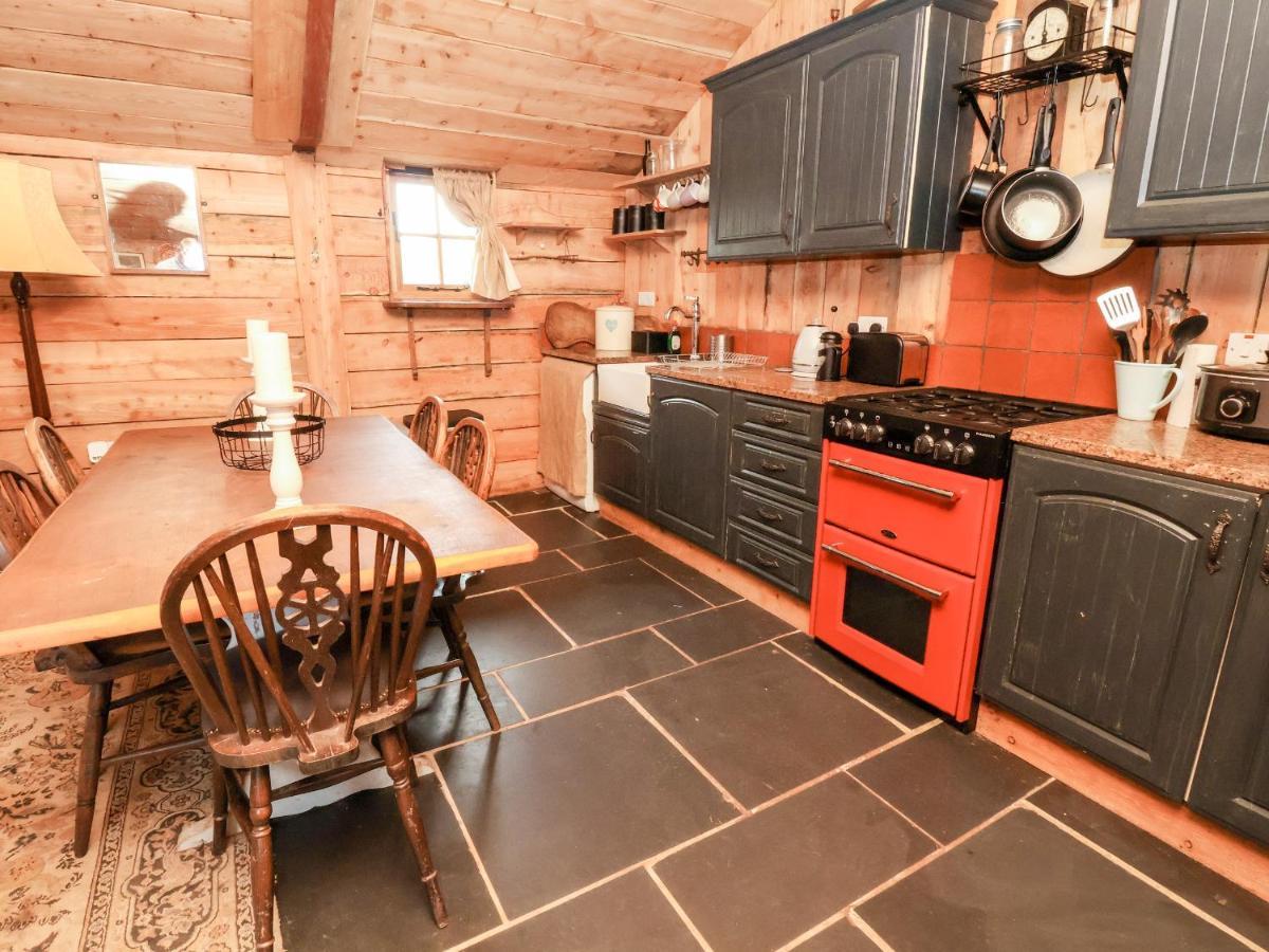 Y Caban Villa Llangollen Eksteriør billede