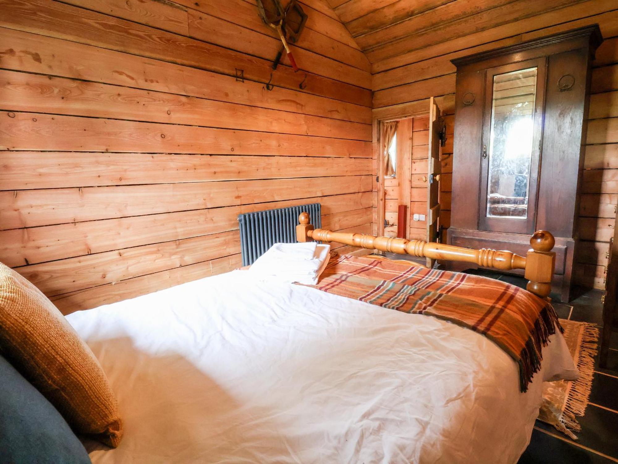 Y Caban Villa Llangollen Eksteriør billede